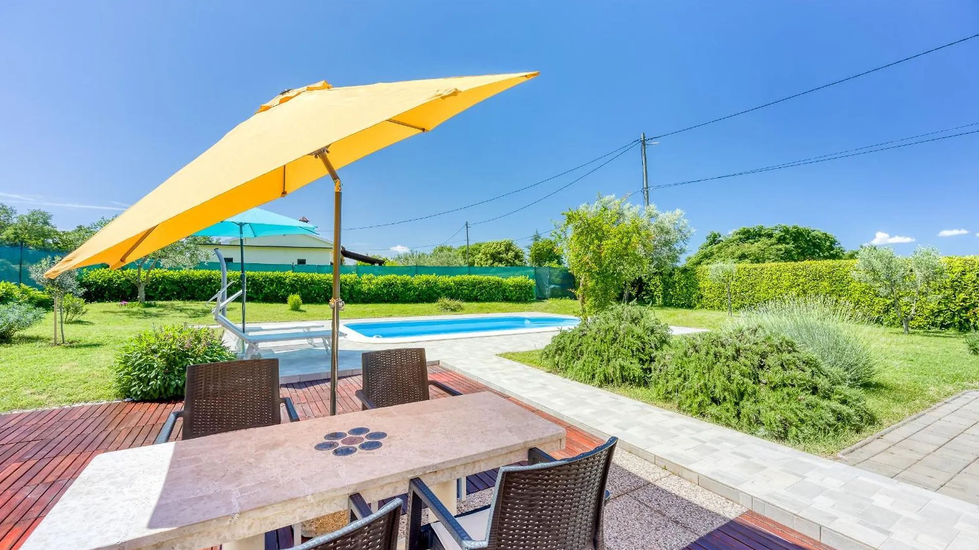 Casa Luka Vareski Krnica Holiday home