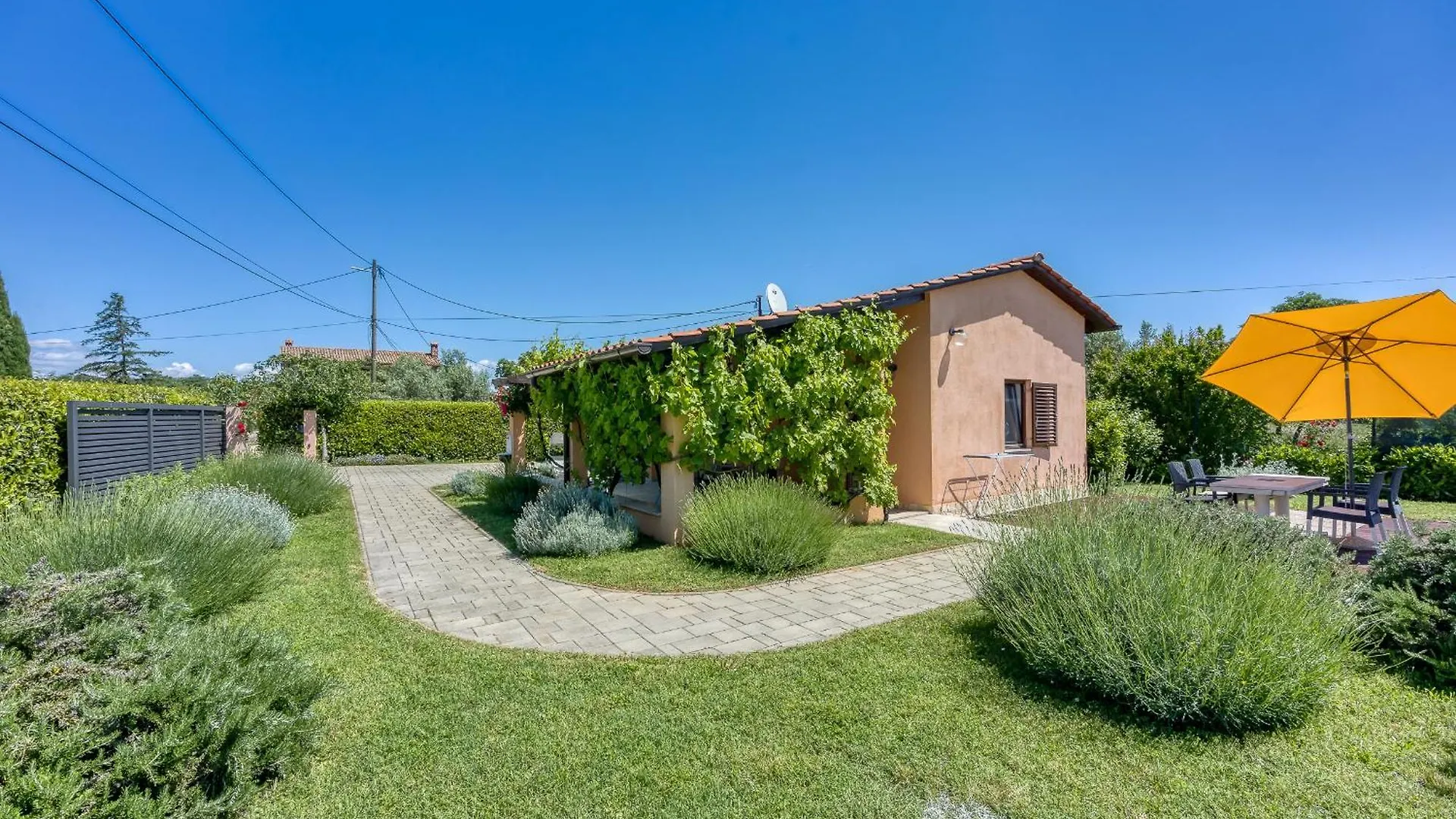 Holiday home Casa Luka Vareski Krnica
